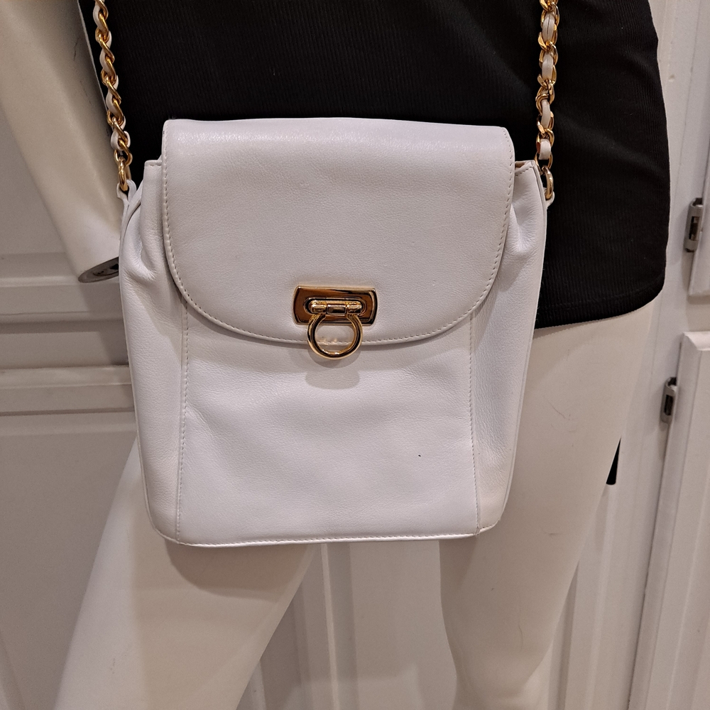 Lord & Taylor White Leather Crossbody Bag with Gold Chain
